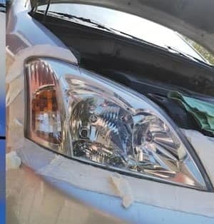 Faróis amarelados com visibilidade reduzida — restaurados a transparência total — after